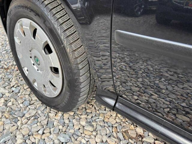 Шкода Октавия 2009 в Коломые на Automoto.ua Черный Шкода Октавия, объемом двигателя 1.6 л и пробегом 183 тыс. км за 5999 $, фото 9 на Automoto.ua