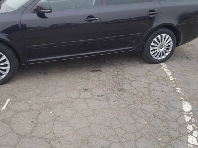 Черный Шкода Октавия, объемом двигателя 1.6 л и пробегом 193 тыс. км за 7400 $, фото 4 на Automoto.ua