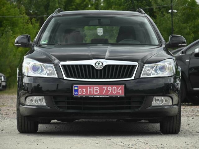 Черный Шкода Октавия, объемом двигателя 1.6 л и пробегом 209 тыс. км за 8499 $, фото 2 на Automoto.ua