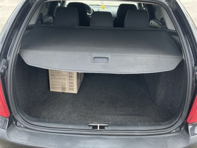 Черный Шкода Октавия, объемом двигателя 1.6 л и пробегом 201 тыс. км за 5650 $, фото 7 на Automoto.ua