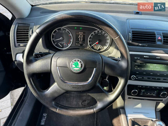 Чорний Шкода Октавія, об'ємом двигуна 1.4 л та пробігом 177 тис. км за 6500 $, фото 10 на Automoto.ua