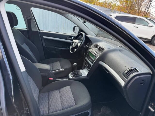 Чорний Шкода Октавія, об'ємом двигуна 1.4 л та пробігом 177 тис. км за 6500 $, фото 10 на Automoto.ua