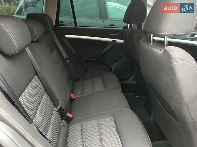 Черный Шкода Октавия, объемом двигателя 1.8 л и пробегом 208 тыс. км за 6800 $, фото 11 на Automoto.ua