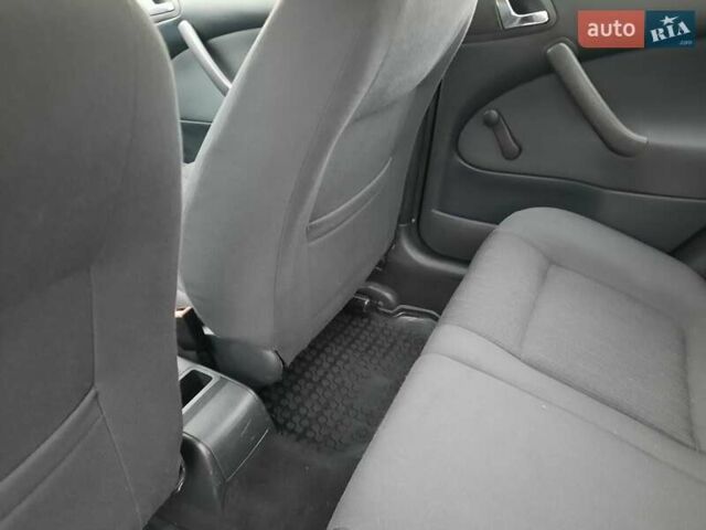 Шкода Октавия 2009 в Полтаве на Automoto.ua Черный Шкода Октавия, объемом двигателя 1.6 л и пробегом 219 тыс. км за 6700 $, фото 56 на Automoto.ua