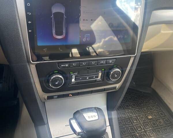 Чорний Шкода Октавія, об'ємом двигуна 1.97 л та пробігом 330 тис. км за 8000 $, фото 19 на Automoto.ua