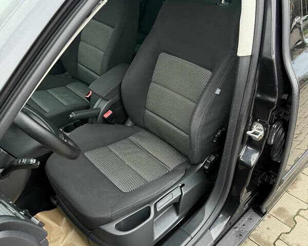 Черный Шкода Октавия, объемом двигателя 1.6 л и пробегом 197 тыс. км за 7500 $, фото 32 на Automoto.ua