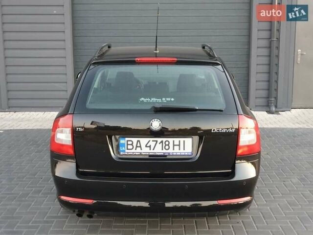 Черный Шкода Октавия, объемом двигателя 1.8 л и пробегом 245 тыс. км за 7350 $, фото 5 на Automoto.ua