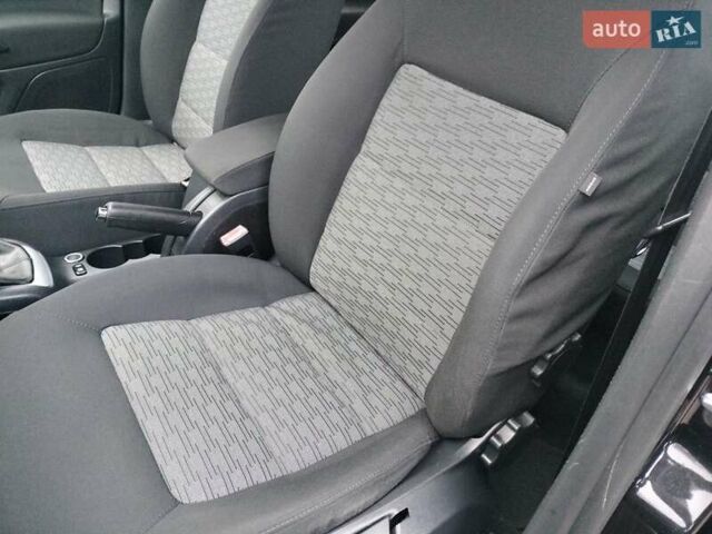 Черный Шкода Октавия, объемом двигателя 1.4 л и пробегом 179 тыс. км за 6650 $, фото 3 на Automoto.ua