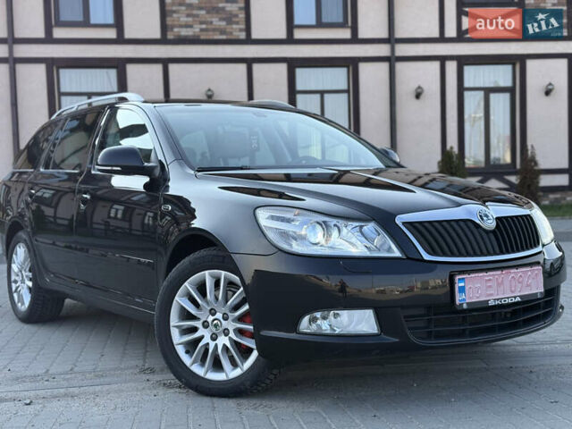 Черный Шкода Октавия, объемом двигателя 0 л и пробегом 215 тыс. км за 8800 $, фото 28 на Automoto.ua