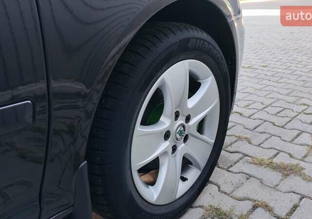 Шкода Октавия 2009 в Владимир-Волынский на Automoto.ua Черный Шкода Октавия, объемом двигателя 1.4 л и пробегом 225 тыс. км за 6899 $, фото 26 на Automoto.ua