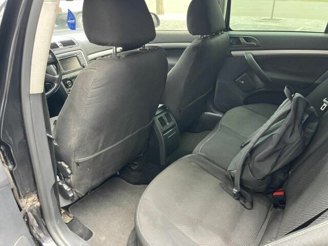 Чорний Шкода Октавія, об'ємом двигуна 0 л та пробігом 250 тис. км за 6300 $, фото 14 на Automoto.ua