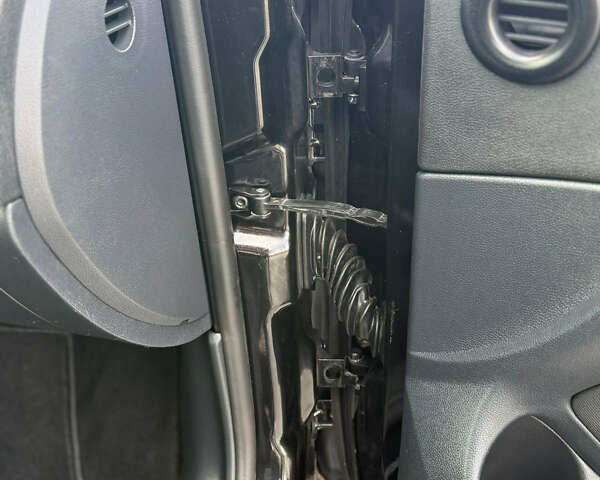 Шкода Октавія 2009 у Вінниці на Automoto.ua Чорний Шкода Октавія, об'ємом двигуна 1.6 л та пробігом 172 тис. км за 7999 $, фото 35 на Automoto.ua