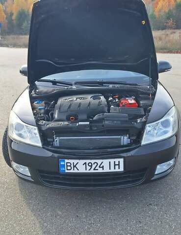 Черный Шкода Октавия, объемом двигателя 2 л и пробегом 277 тыс. км за 7200 $, фото 16 на Automoto.ua