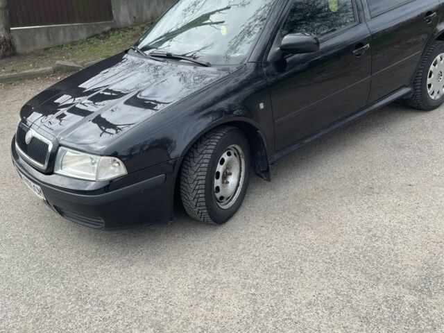 Черный Шкода Октавия, объемом двигателя 1.6 л и пробегом 201 тыс. км за 5650 $, фото 15 на Automoto.ua