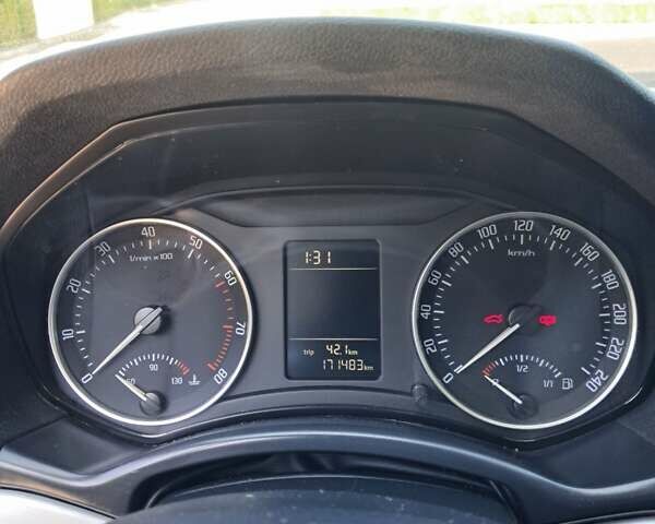 Черный Шкода Октавия, объемом двигателя 1.6 л и пробегом 171 тыс. км за 7800 $, фото 16 на Automoto.ua