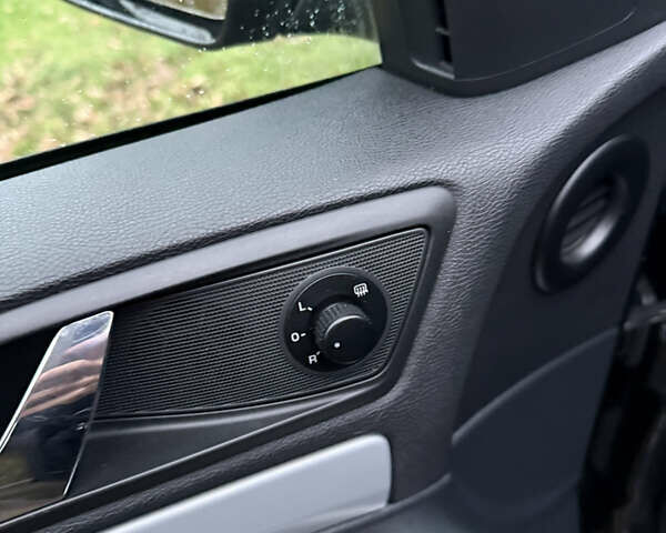 Черный Шкода Октавия, объемом двигателя 1.4 л и пробегом 216 тыс. км за 7000 $, фото 10 на Automoto.ua