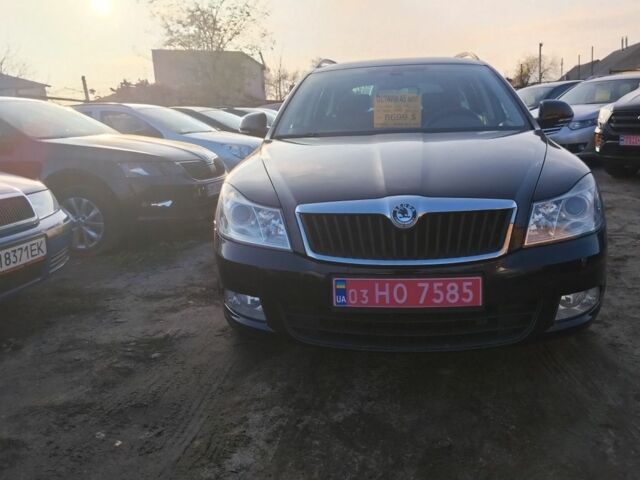 Черный Шкода Октавия, объемом двигателя 0 л и пробегом 200 тыс. км за 8700 $, фото 1 на Automoto.ua