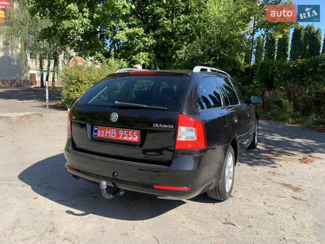 Черный Шкода Октавия, объемом двигателя 1.6 л и пробегом 240 тыс. км за 8200 $, фото 10 на Automoto.ua