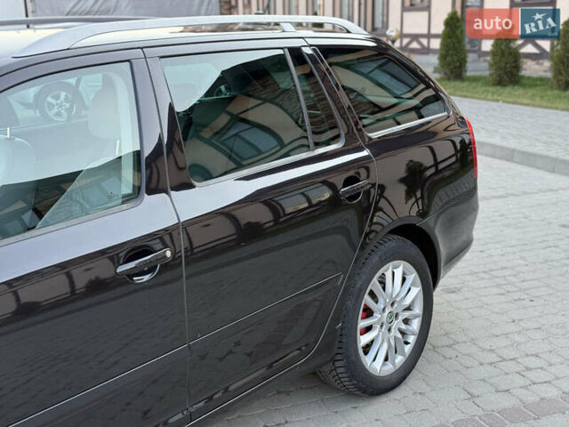 Черный Шкода Октавия, объемом двигателя 0 л и пробегом 215 тыс. км за 8800 $, фото 81 на Automoto.ua
