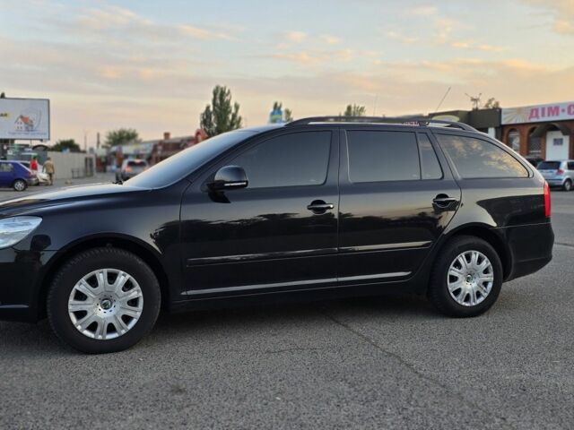 Чорний Шкода Октавія, об'ємом двигуна 1.4 л та пробігом 178 тис. км за 7600 $, фото 3 на Automoto.ua