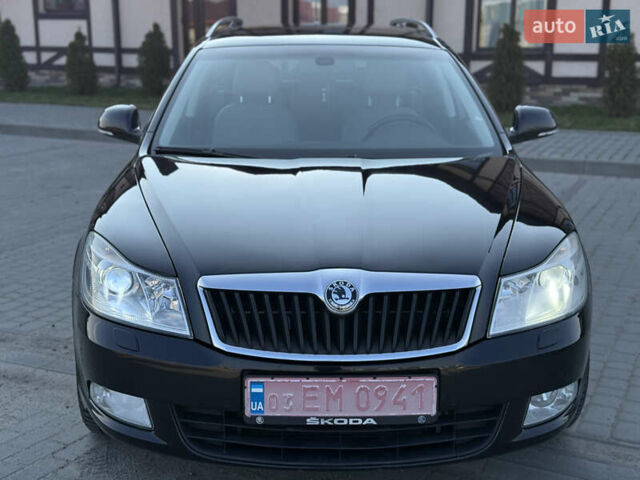 Черный Шкода Октавия, объемом двигателя 0 л и пробегом 215 тыс. км за 8800 $, фото 75 на Automoto.ua
