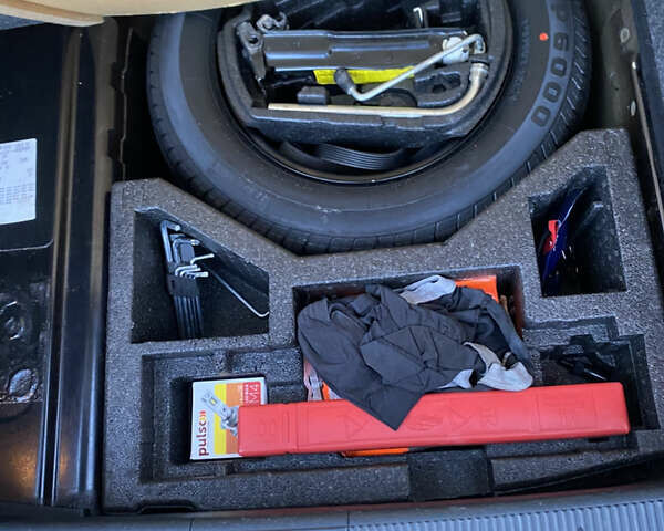 Чорний Шкода Октавія, об'ємом двигуна 1.6 л та пробігом 194 тис. км за 7400 $, фото 31 на Automoto.ua
