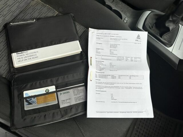 Чорний Шкода Октавія, об'ємом двигуна 1.4 л та пробігом 191 тис. км за 6900 $, фото 15 на Automoto.ua