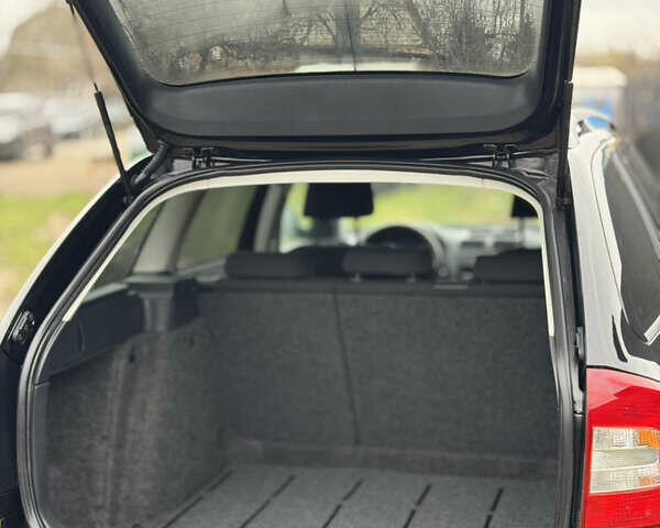 Черный Шкода Октавия, объемом двигателя 1.4 л и пробегом 237 тыс. км за 6700 $, фото 20 на Automoto.ua