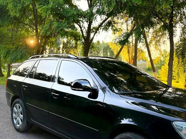 Черный Шкода Октавия, объемом двигателя 1.8 л и пробегом 230 тыс. км за 7999 $, фото 7 на Automoto.ua