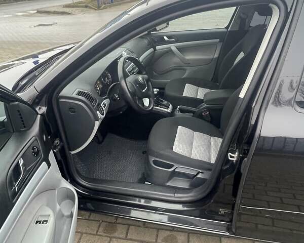 Черный Шкода Октавия, объемом двигателя 1.9 л и пробегом 293 тыс. км за 7200 $, фото 8 на Automoto.ua