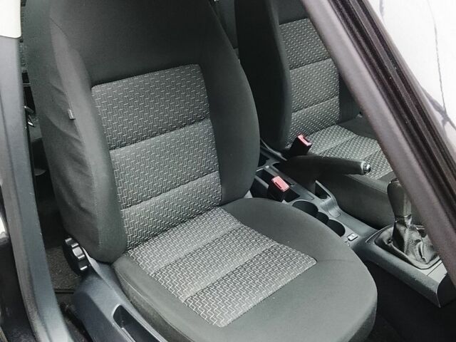 Черный Шкода Октавия, объемом двигателя 0 л и пробегом 233 тыс. км за 6950 $, фото 10 на Automoto.ua