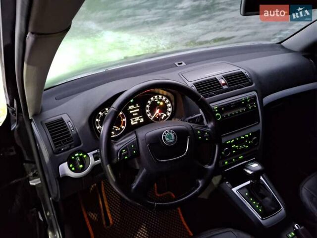 Черный Шкода Октавия, объемом двигателя 1.8 л и пробегом 234 тыс. км за 8000 $, фото 21 на Automoto.ua