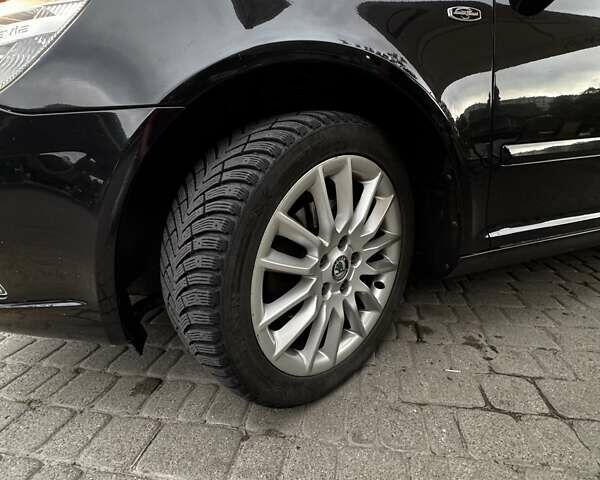 Черный Шкода Октавия, объемом двигателя 1.8 л и пробегом 206 тыс. км за 9400 $, фото 2 на Automoto.ua