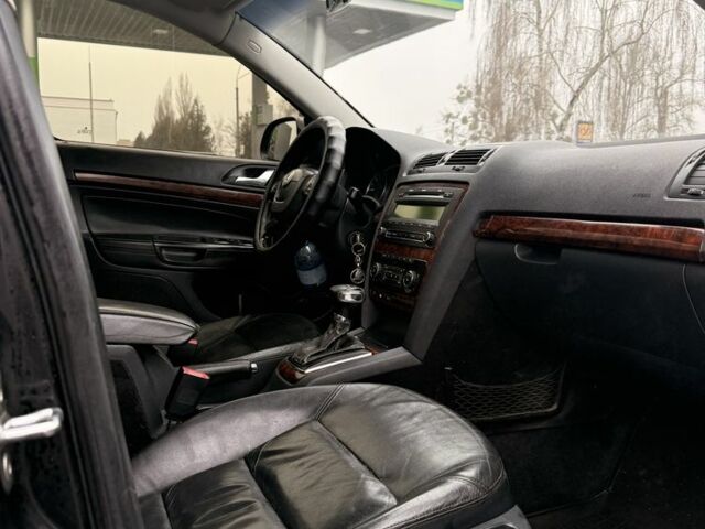 Черный Шкода Октавия, объемом двигателя 1.9 л и пробегом 290 тыс. км за 8200 $, фото 4 на Automoto.ua