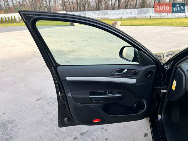 Черный Шкода Октавия, объемом двигателя 1.4 л и пробегом 148 тыс. км за 6400 $, фото 9 на Automoto.ua