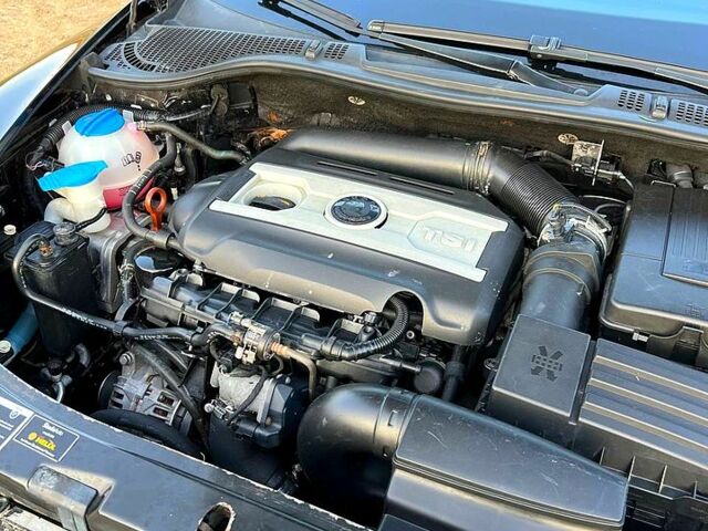 Черный Шкода Октавия, объемом двигателя 1.8 л и пробегом 200 тыс. км за 8400 $, фото 9 на Automoto.ua