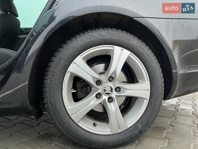 Черный Шкода Октавия, объемом двигателя 1.82 л и пробегом 220 тыс. км за 7700 $, фото 38 на Automoto.ua