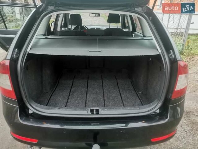 Чорний Шкода Октавія, об'ємом двигуна 1.9 л та пробігом 380 тис. км за 6500 $, фото 13 на Automoto.ua