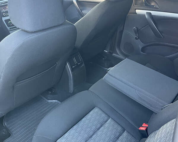 Черный Шкода Октавия, объемом двигателя 1.6 л и пробегом 288 тыс. км за 6650 $, фото 14 на Automoto.ua