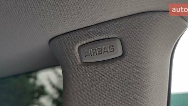 Чорний Шкода Октавія, об'ємом двигуна 1.6 л та пробігом 209 тис. км за 8299 $, фото 46 на Automoto.ua