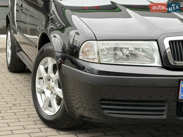 Черный Шкода Октавия, объемом двигателя 1.6 л и пробегом 218 тыс. км за 6777 $, фото 12 на Automoto.ua