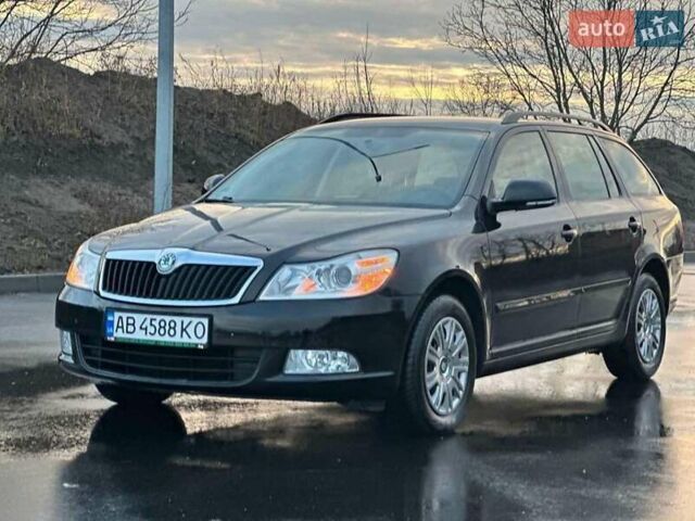 Чорний Шкода Октавія, об'ємом двигуна 1.6 л та пробігом 231 тис. км за 8500 $, фото 4 на Automoto.ua