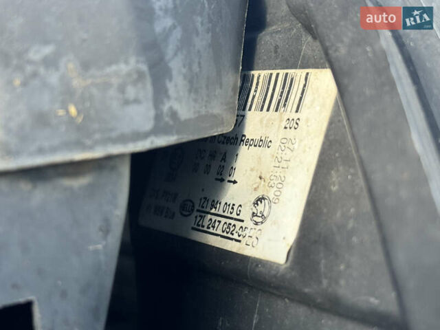 Черный Шкода Октавия, объемом двигателя 1.6 л и пробегом 261 тыс. км за 7400 $, фото 27 на Automoto.ua