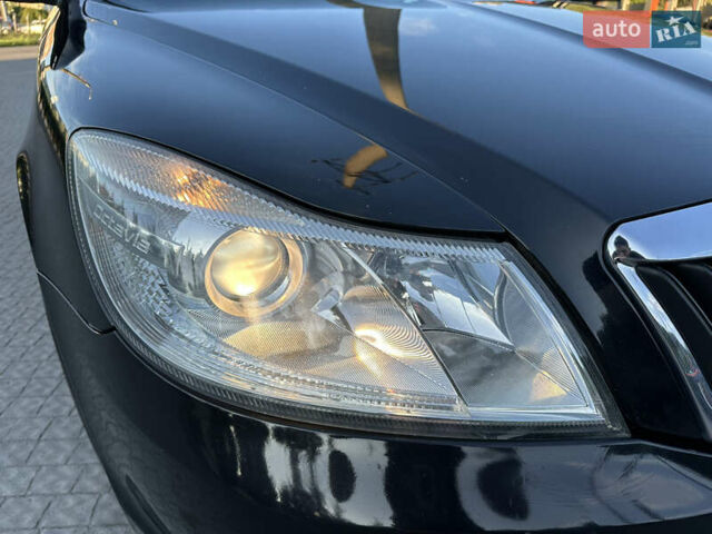 Шкода Октавия 2009 в Полтаве на Automoto.ua Черный Шкода Октавия, объемом двигателя 1.8 л и пробегом 195 тыс. км за 7799 $, фото 6 на Automoto.ua