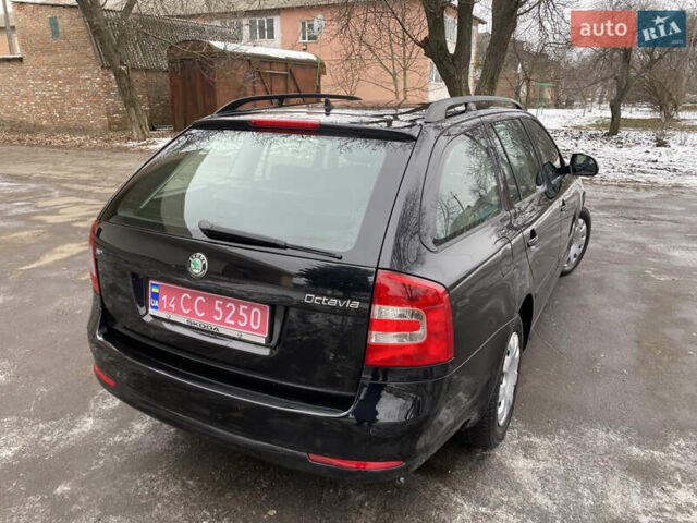 Черный Шкода Октавия, объемом двигателя 1.6 л и пробегом 215 тыс. км за 7600 $, фото 20 на Automoto.ua