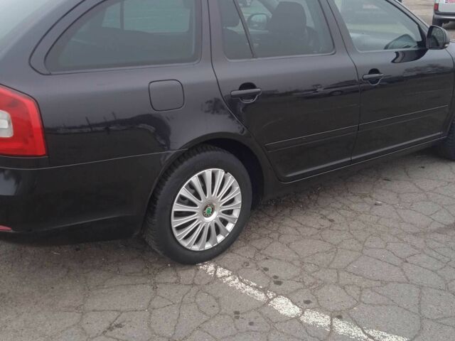 Черный Шкода Октавия, объемом двигателя 1.6 л и пробегом 193 тыс. км за 7400 $, фото 6 на Automoto.ua