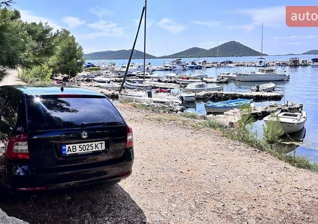 Чорний Шкода Октавія, об'ємом двигуна 1.6 л та пробігом 250 тис. км за 8300 $, фото 1 на Automoto.ua