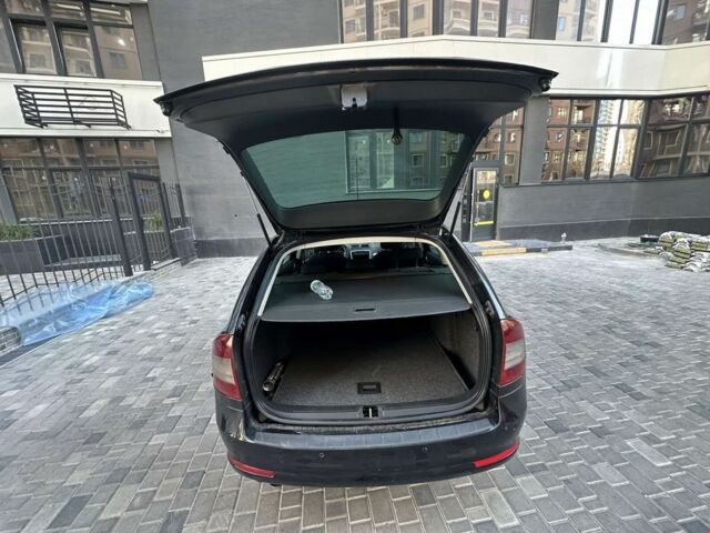 Чорний Шкода Октавія, об'ємом двигуна 1.8 л та пробігом 188 тис. км за 5300 $, фото 4 на Automoto.ua