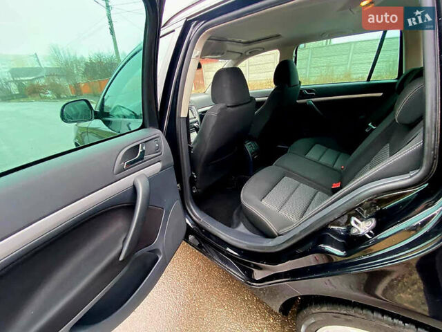 Чорний Шкода Октавія, об'ємом двигуна 1.8 л та пробігом 223 тис. км за 7750 $, фото 14 на Automoto.ua