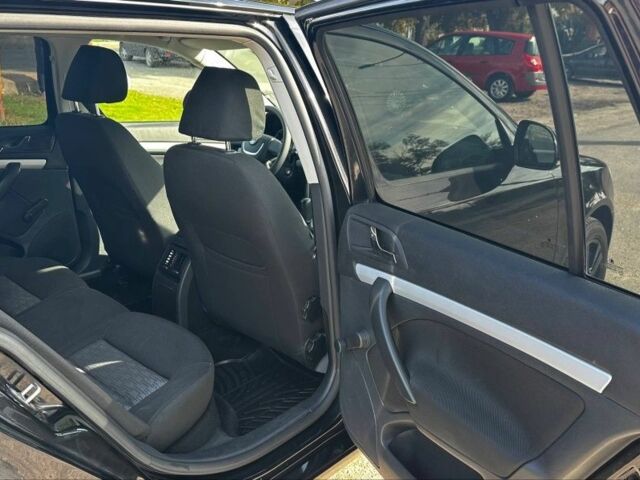 Черный Шкода Октавия, объемом двигателя 1.8 л и пробегом 197 тыс. км за 8100 $, фото 5 на Automoto.ua